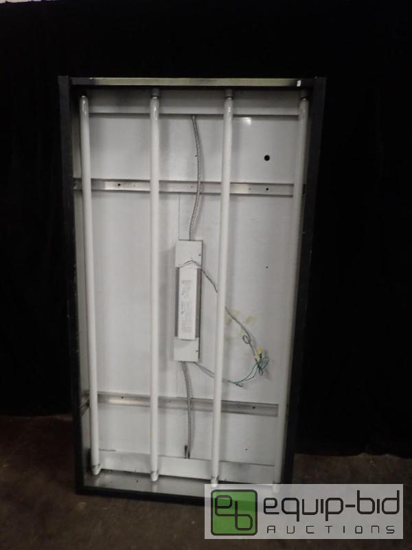 lot 3220 image: Large Florescent Lighted Sign
