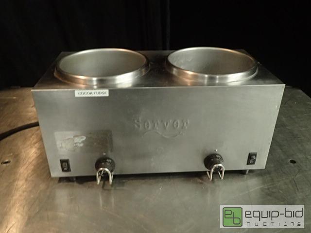 lot 4013 image: Server Double Sauce Warming Base