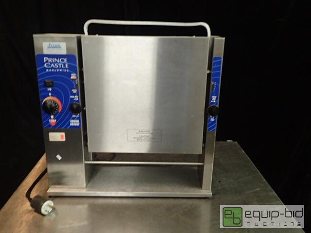 lot 4022 image: Prince Castle Inc. Slim Line Bun Toaster