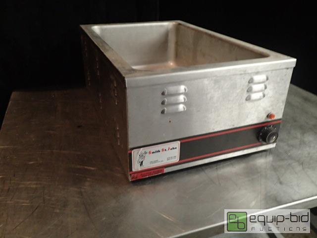 lot 4037 image: APW Fullsized Counter Top Warmer