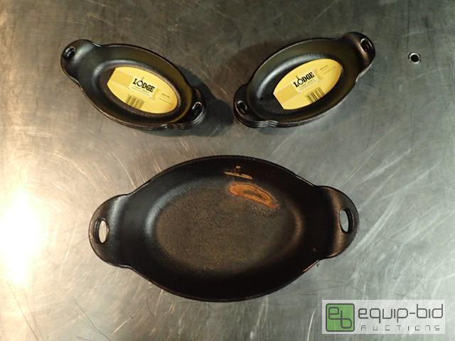 lot 4044 image: Lot of (8) Lodge Cast Iron Cookware