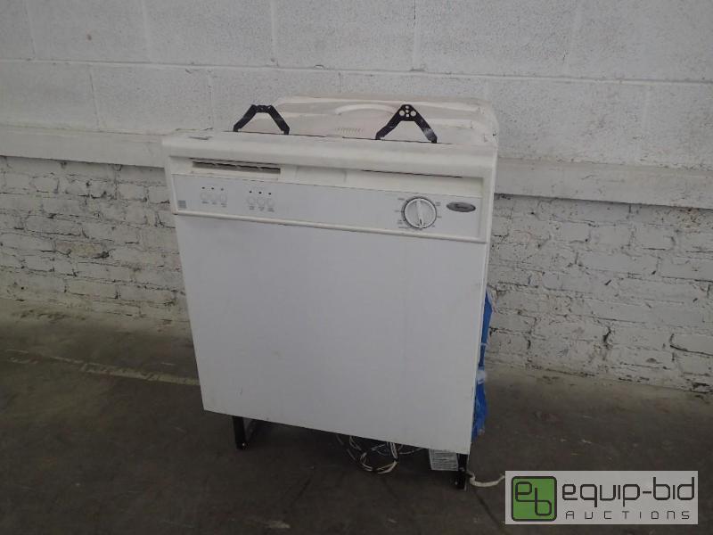 lot 3232 image: Whirlpool Residential Dishwasher