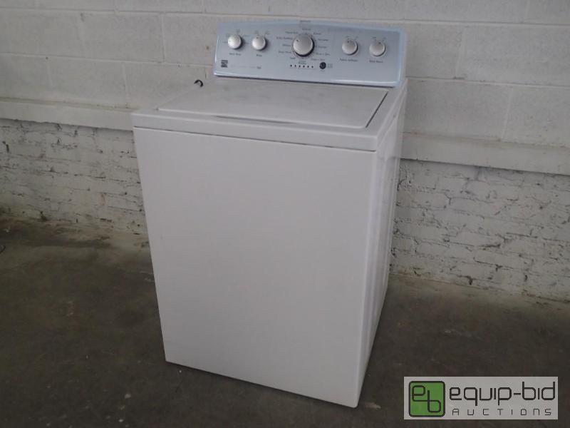 lot 3236 image: Kenmore Residential Top Loading Washing Machine