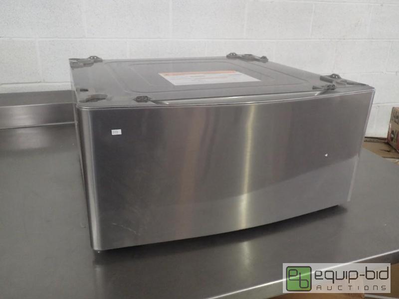 lot 3242 image: Kenmore 29 Laundry WasherDryer Pedestal with Drawer