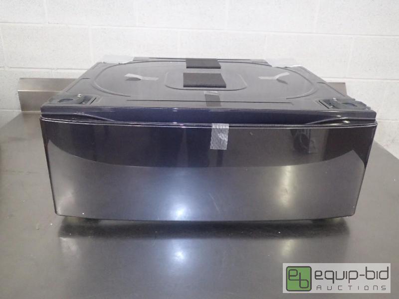 lot 3245 image: Samsung Laundry WasherDryer Pedestal with Drawer