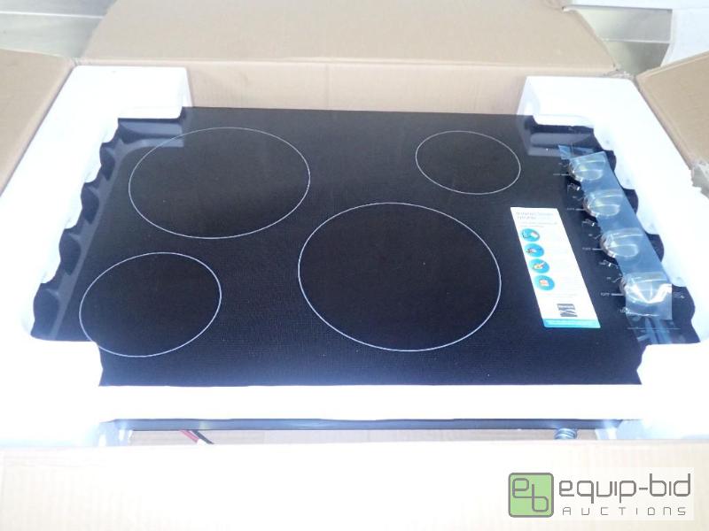 lot 3250 image: Kenmore Electric 4 Burner Cooktop