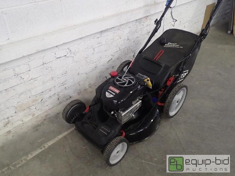 Craftsman 190cc* Briggs & Stratton Platinum Engine, 22" Front Drive SelfPropelled EZ Lawn Mower