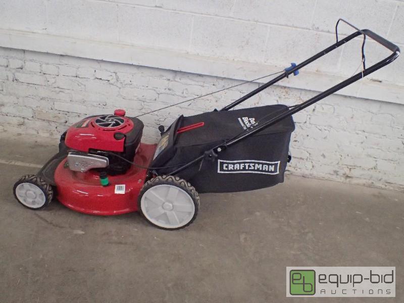 lot 3260 image: Craftsman 190cc Briggs & Stratton Engine, High-Wheel Rear Bag Push Mower