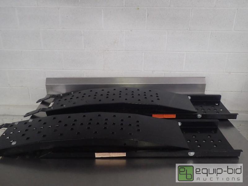 lot 3274 image: Lot of Two Loading Ramps