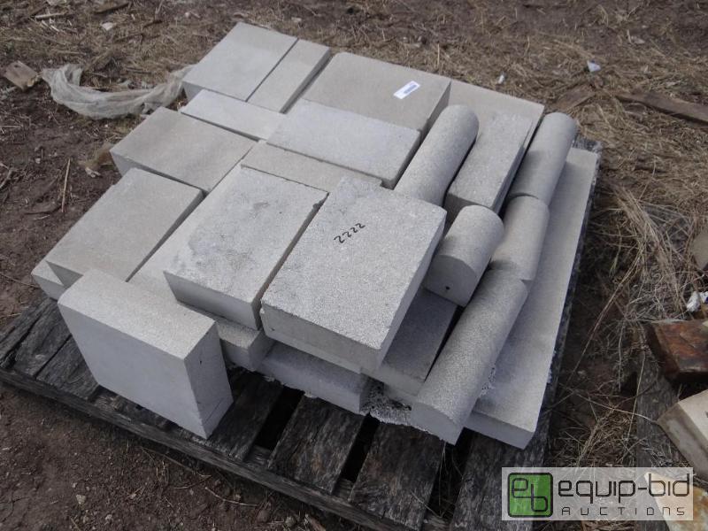 lot 2222 image: 2 Pallets of various size landscaping rock.  ...