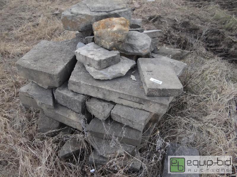 lot 2231 image: 4 Pallets of various size landscaping rock.  ...