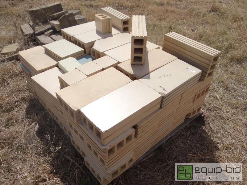 lot 2232 image: 2 Pallets of &nbsplandscaping rockblock.   ...