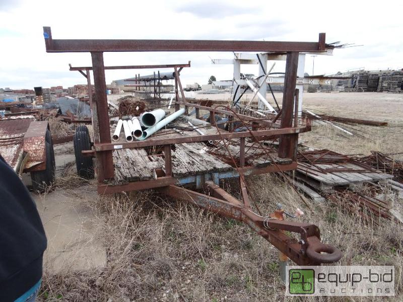 lot 2255 image: Dual axle job trailer.  Pintle hitch. 20 feet...