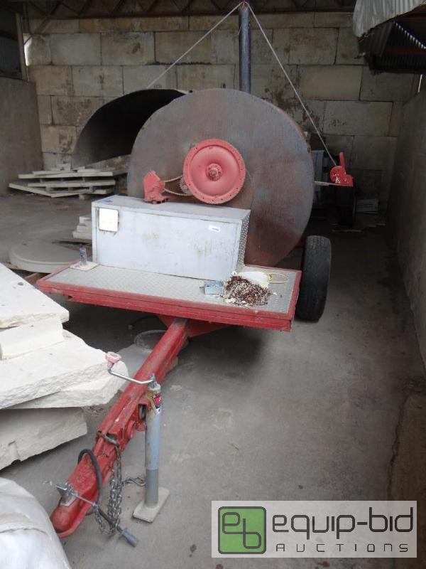 lot 2262 image: Custom built smoker on trailer.  Hand crank l...