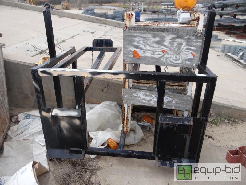 lot 2267 image: Skid loader attachment safety sign holder wit...