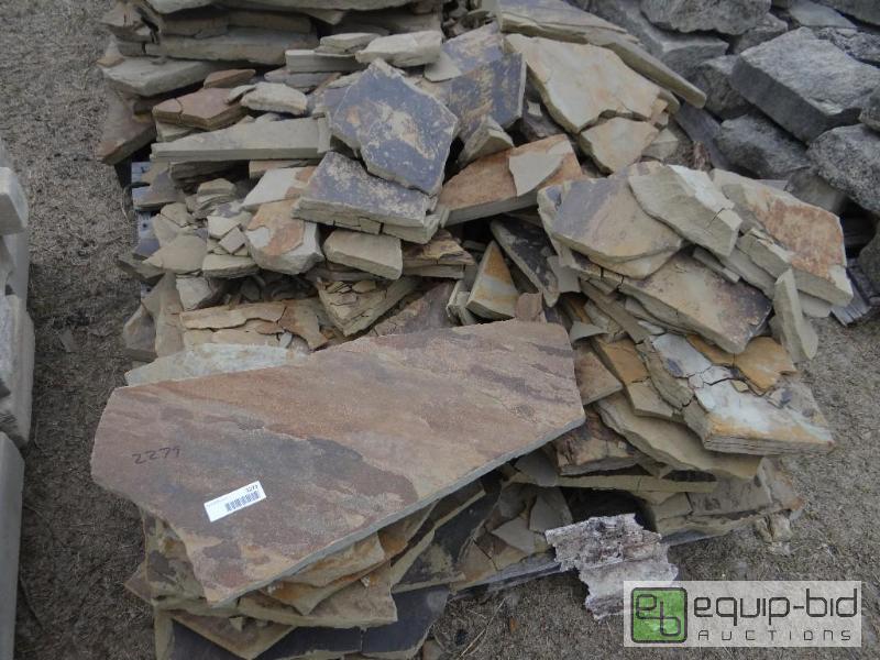lot 2279 image: 2 Pallets of various size landscape stoneroc...