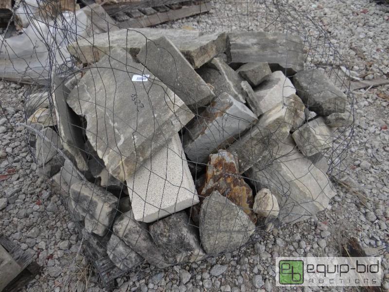 lot 2298 image: 3 Pallets of various size landscape stoneroc...