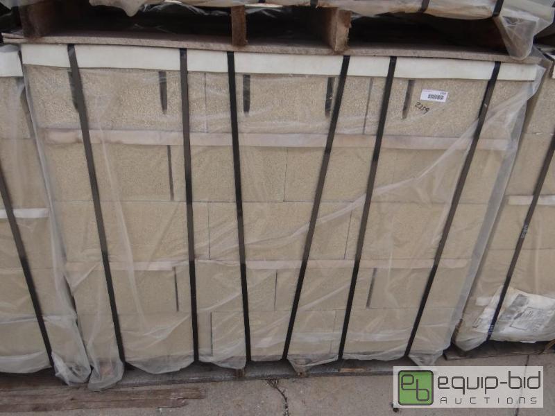 lot 2359 image: Pallet of new trendstone cinder blockbuildin...