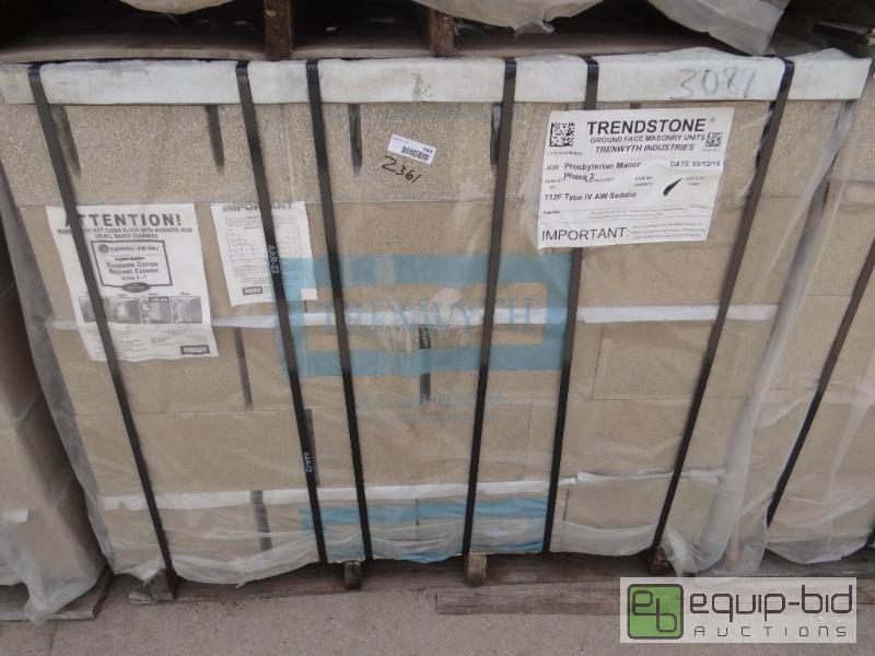 lot 2361 image: Pallet of new trendstone cinder blockbuildin...