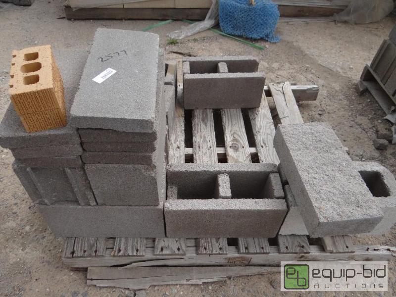lot 2577 image: 2 partial Pallet of cinder blockbuilding blo...