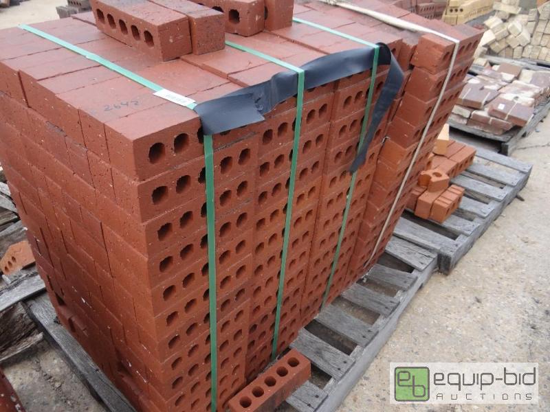 lot 2642 image: 1 Pallet of brickbuilding block.  Skid loa...