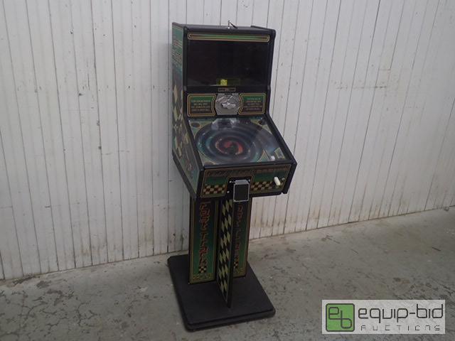 lot 1038 image: Fast Track Racing Interactive Vending Machine