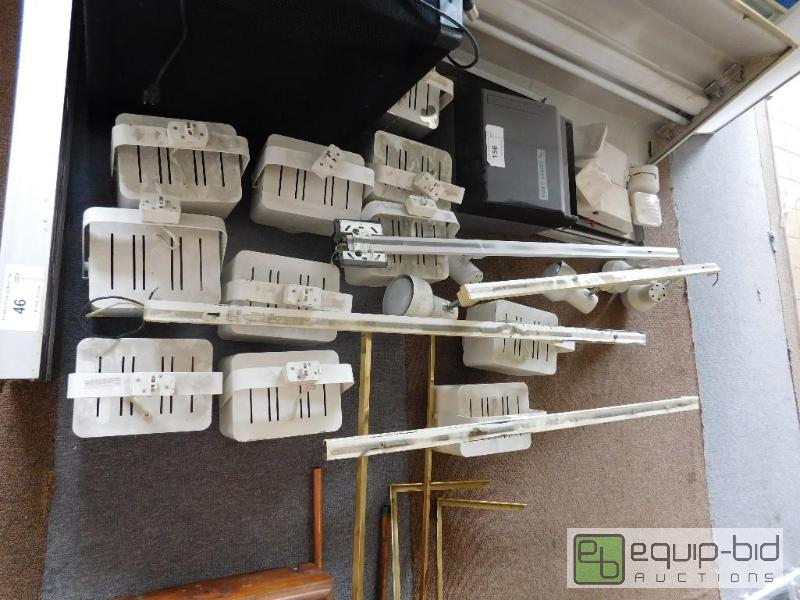 lot 5024 image: Large Lot Of Stage and Equipment Lights