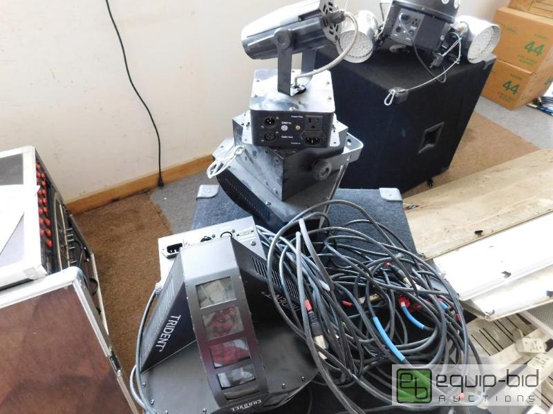 lot 5033 image: Lot Of DJ Stage Lighting