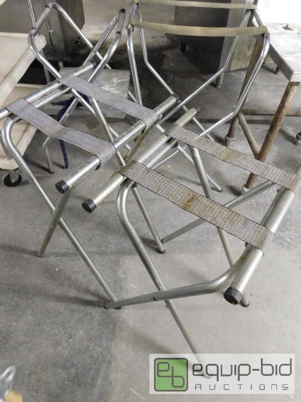 lot 1348 image: Set of 4 Table Jacks