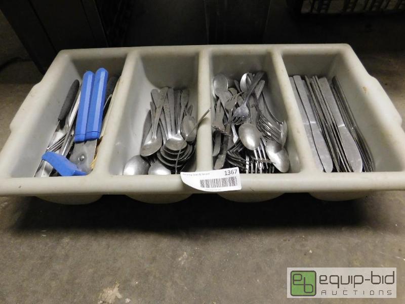 lot 1367 image: Silverware Tray and Contents