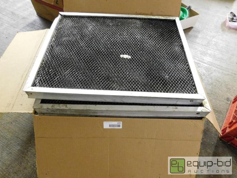 lot 1405 image: Box of 6 Hood Filters