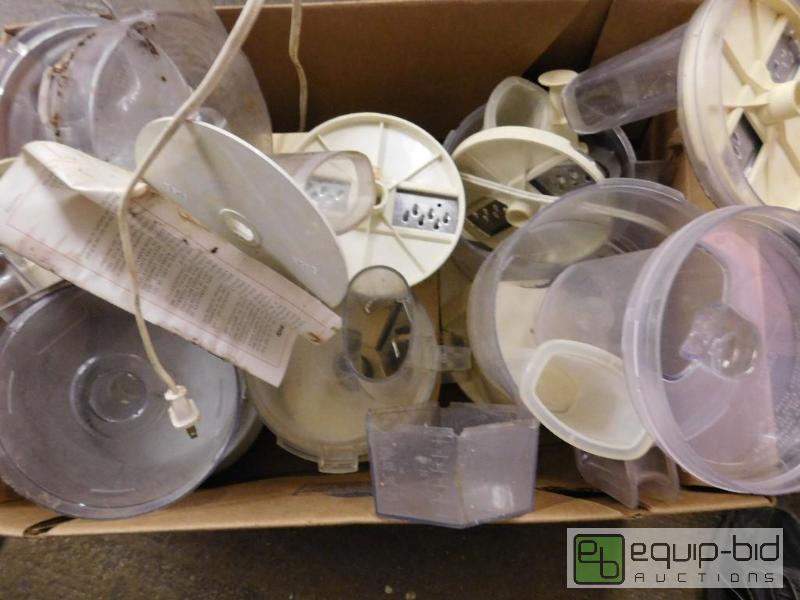 lot 1415 image: Lot of Food Processors