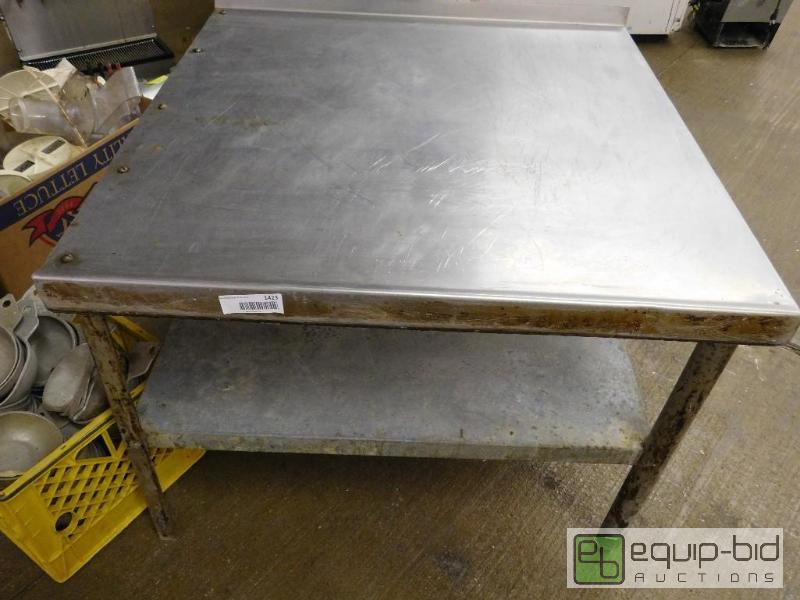 lot 1423 image: Stainless Steel Table