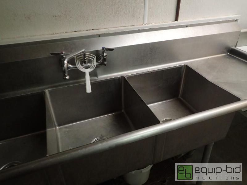 3 Compartment Stainless Sink w/ Grease Trap 24 hwy Food Market