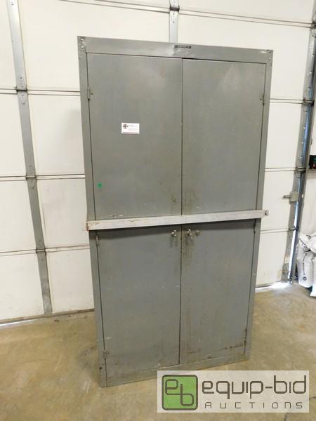 lot 5038 image: Tall Grey Metal Cabinet With Shelves And Locking Bar