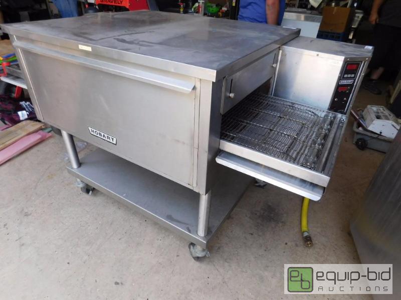 lot 299 image: Hobart Conveyer Pizza Oven