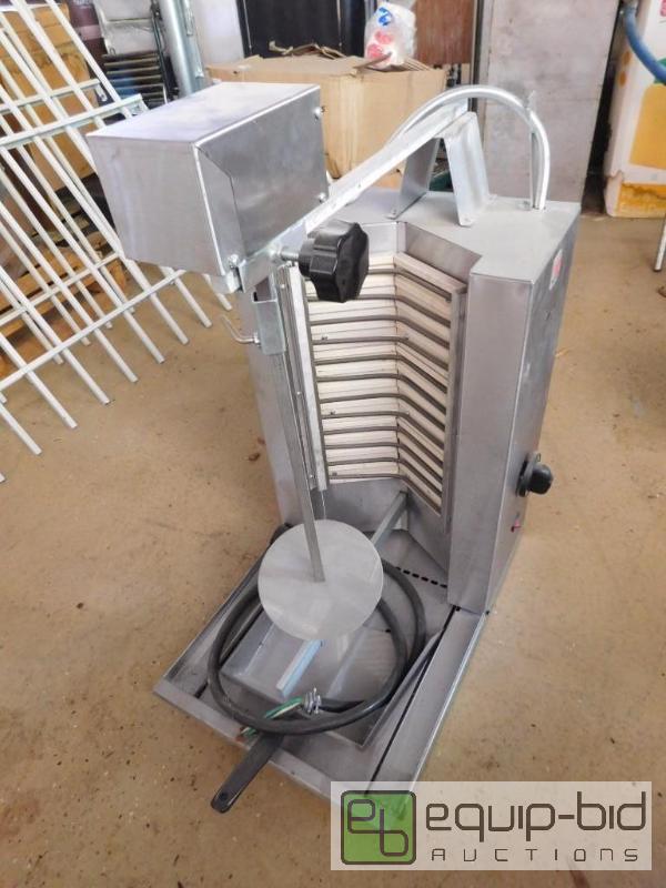 lot 303 image: Commercial Counter Top Rotisserie
