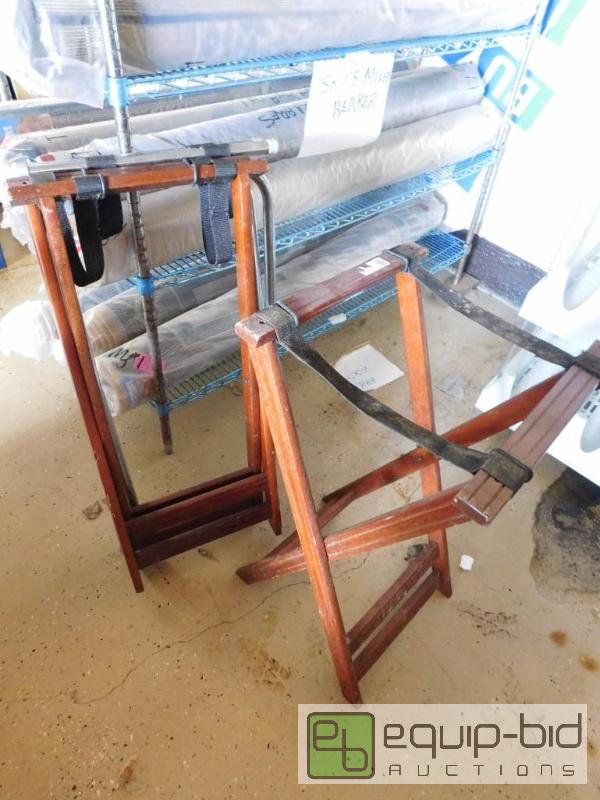 lot 324 image: Lot Of 3 Collapsable Tray Stands