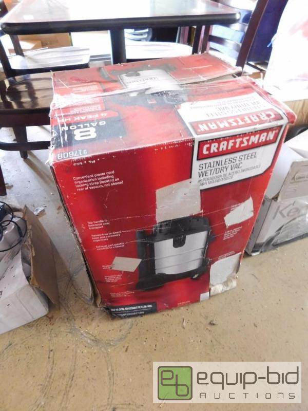 lot 326 image: Craftsman 8 Gallon Shopvac