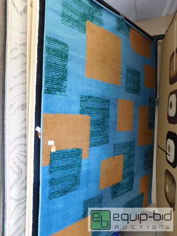 lot 360 image: Decorative Floor Rug