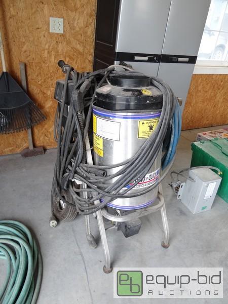lot 400 image: Hydra Quick Steam DieselElectric Power Washer