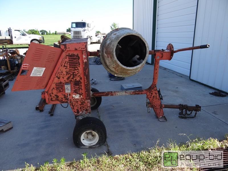 lot 446 image: U Haul Portable Concrete Mixer