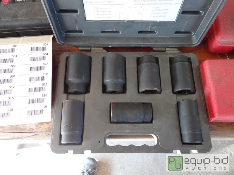 lot 500 image: Napa Service Tools Axle Nut Service Kit