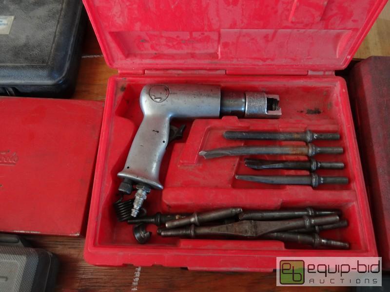 lot 505 image: Snap On Air Hammer Set