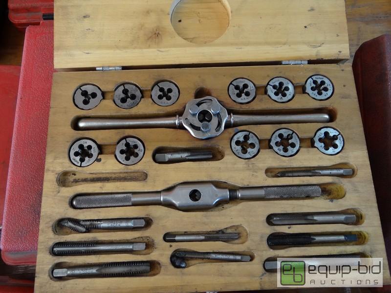 lot 509 image: Blue Point Tap And Die Set