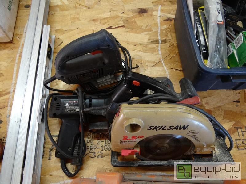 lot 515 image: Lot Of Carpentry Tools