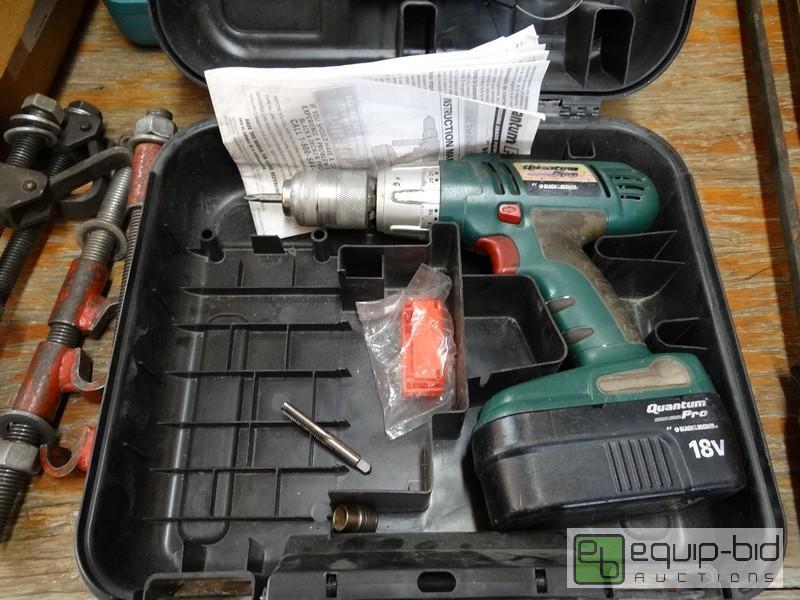 lot 525 image: Quantum Pro 18v Cordless Drill Set