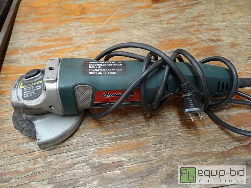 lot 528 image: Quantum Pro 4Inch Corded Angle Grinder