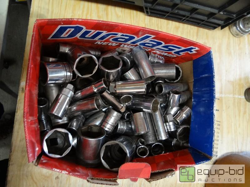 lot 539 image: Large Lot Of Misc. Sockets