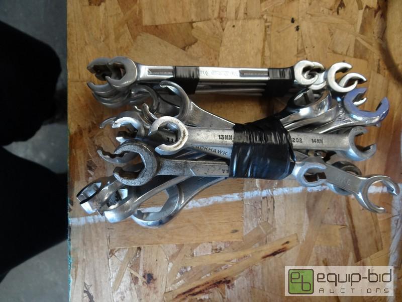 lot 585 image: Lot Of Snap On And Various Brand Line Wrenches